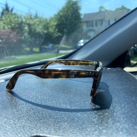 Ray-Ban Tortoise Shell Sunglasses rb 4340 - Picture 3 of 10